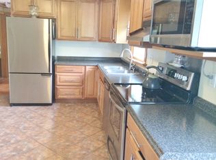 73 Taber St, South Kingstown, RI 02892