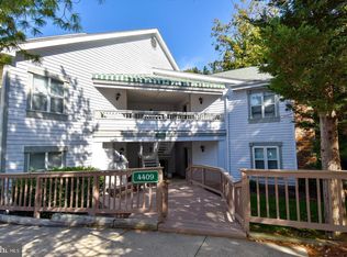 4409 Sedgehurst Dr APT 103, Fairfax, VA 22033