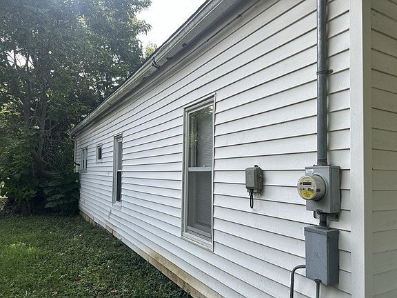3rd image of 706 N Victor St