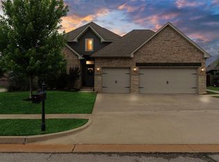 18813 Windy Way Rd, Edmond, OK 73012