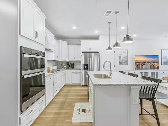 3rd image of 5204 Double Eagle Way