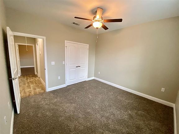 5th image of 2619 Wilhurt Ave