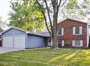 144 Tamarack Dr, Bolingbrook, IL 60440
