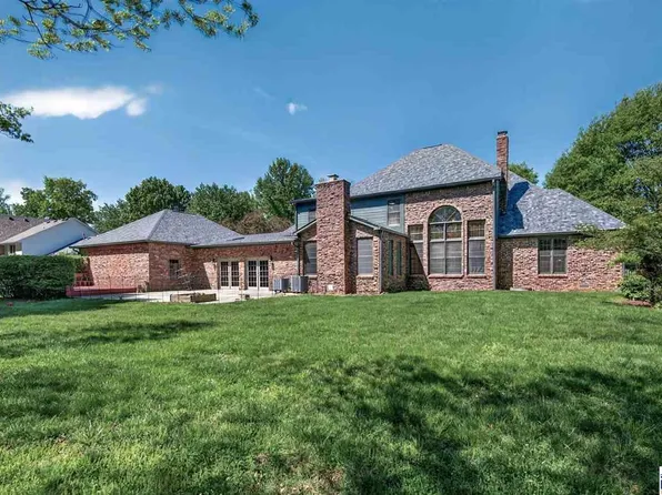 3752 Bridlewood Ln, Terre Haute, IN 47802