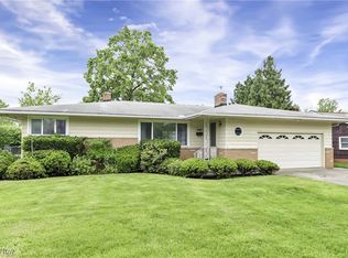 13830 Cherokee Trl, Middleburg Heights, OH 44130