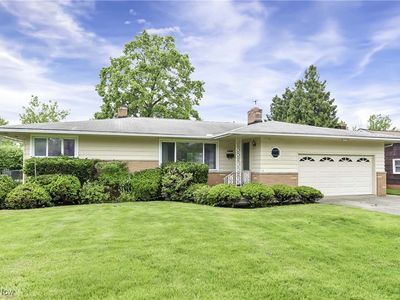 13830 Cherokee Trl, Middleburg Heights, OH, 44130