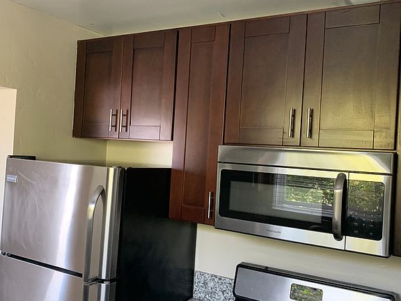 4th image of 4461-4467 Central Ave #4465