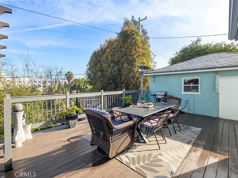 5231 Glasgow Way — Photo 23
