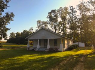 5525 Ernest Rd, Lucama, NC 27893