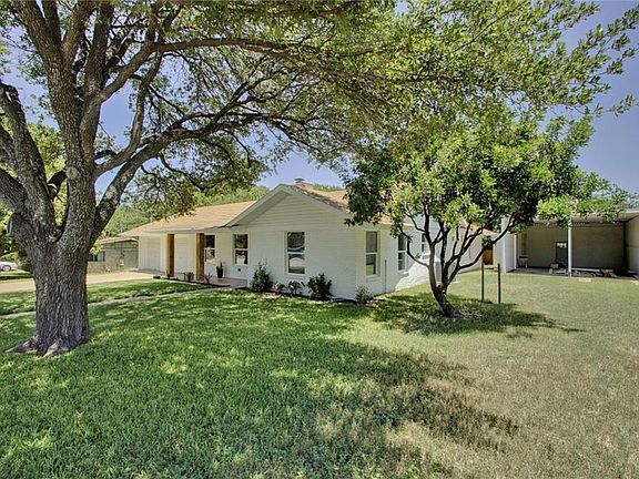 4th image of 11307 Indianhead Dr