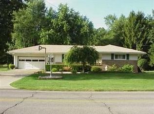 1388 Deforest Rd, Warren, OH 44484