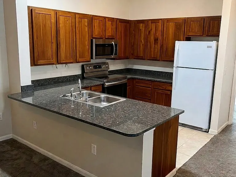 2200 Classen Blvd #1127 — Photo 3