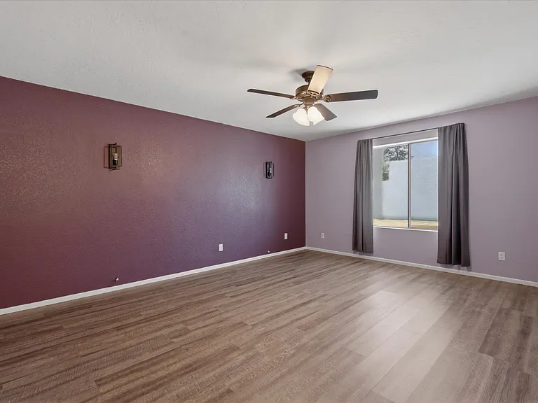 835 S 75th St — Photo 13