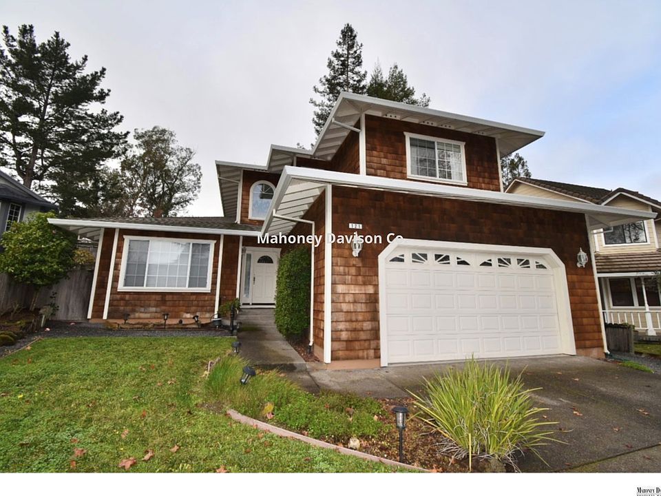 1st image of 121 Veronda Ave