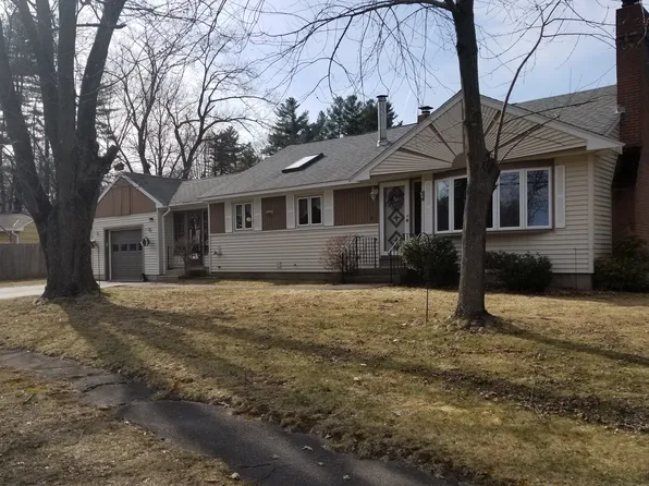 17 Glen Dr, Nashua, NH 03062