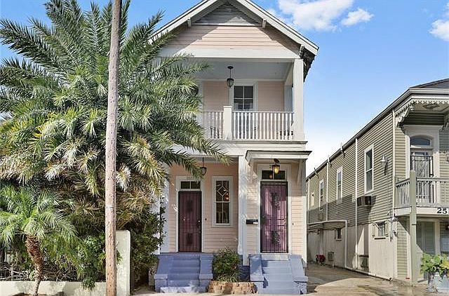 1st image of 2521 Carondelet St