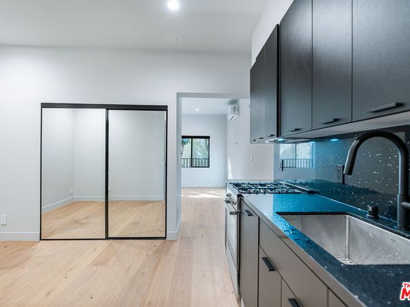 12320 Montana Ave #109