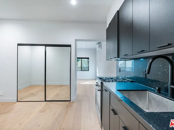 12320 Montana Ave #109, Los Angeles, CA 90049