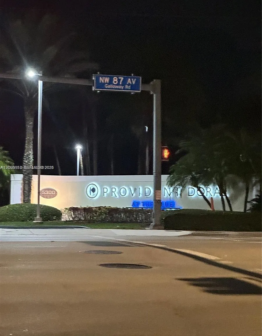 The Blue A Resort Hotel C — Photo 2