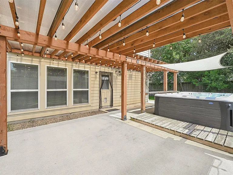 29467 Iris Bloom Ct — Photo 38