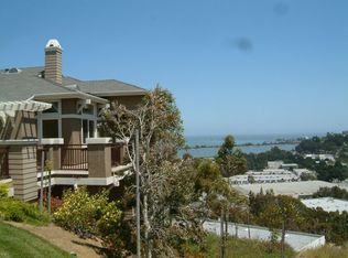 113 Fox Sparrow Ln, Brisbane, CA 94005