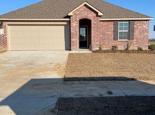 403 Broussard Hill Dr, Broussard, LA 70518