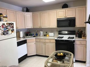 144 Potomac Dr, Basking Ridge, NJ 07920