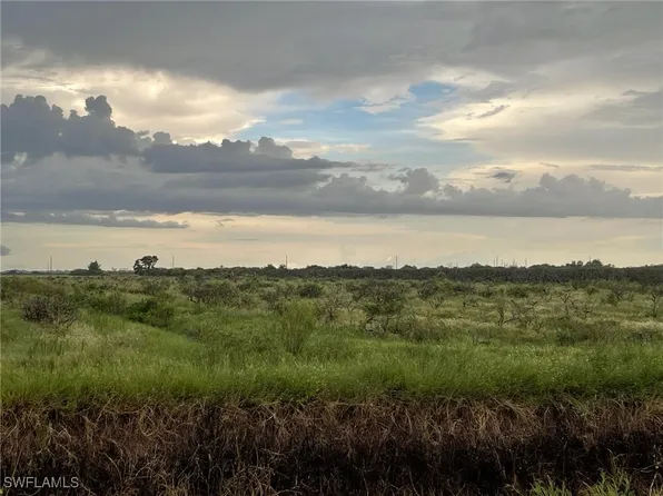 7112 6th Rd, Labelle, FL 33935