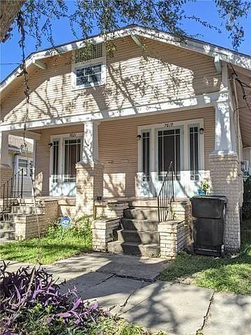 7619 Freret St — Photo 1