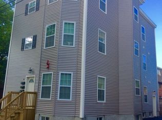 16 Barrett St FLOOR 3, Lynn, MA 01905
