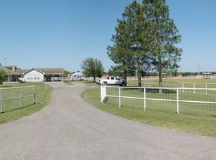 6636 Zweifel Rd, Bryan, TX 77808