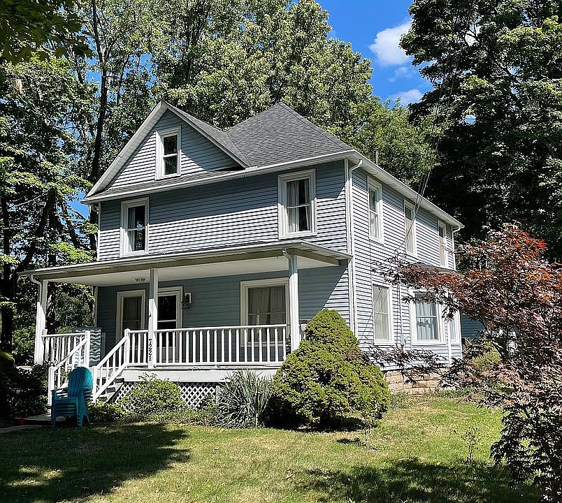 1st image of 7221 Burridge Ave