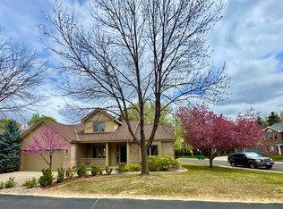 838A Ashford Ln, Fort Collins, CO 80526