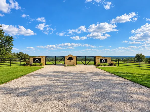 Paradise Oaks Rnch, Perrin, TX 76021