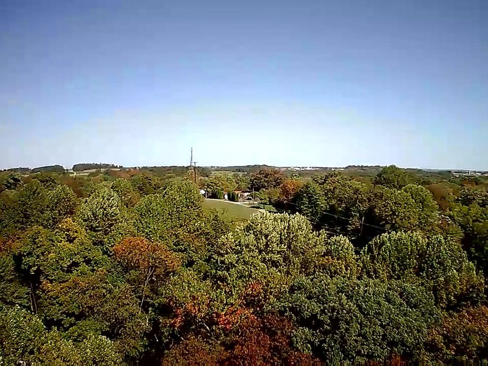 2nd image of 115 Laurel Dr