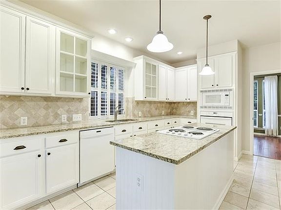 5th image of 6546 Clairmont Dr