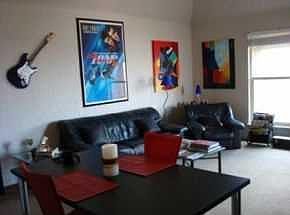 2nd image of 4433 Stanton St #319