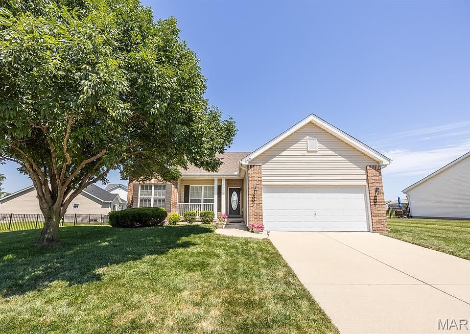 1st image of 809 Terra Springs Way Dr