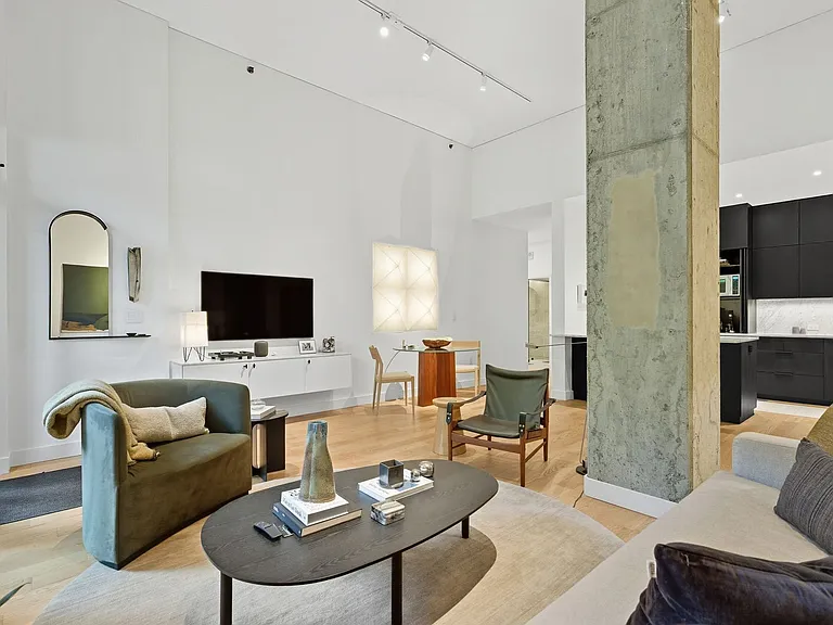 922 NW 11th Ave #110 — Photo 27