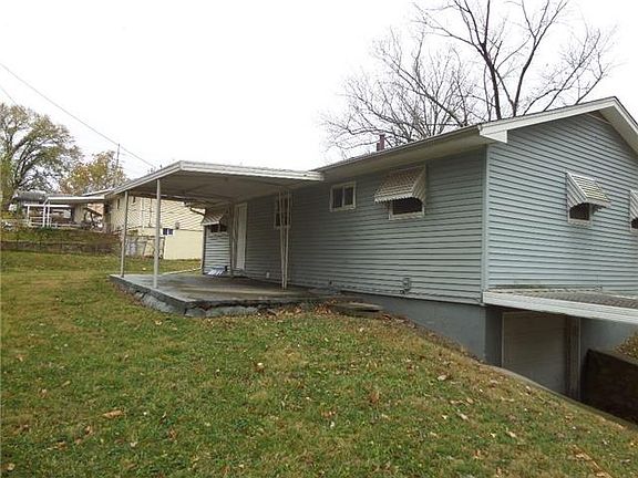3rd image of 3217 N 38th St