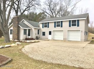 8805 Bennett St SE, Ada, MI 49301