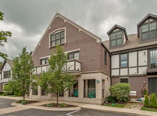 720 Green Bay Rd UNIT 2D, Winnetka, IL 60093