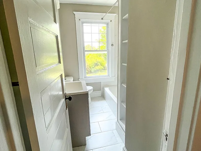 3 Elliott Road — Photo 10