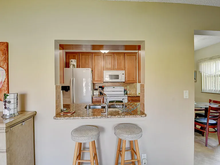 14425 Amapola Way — Photo 21