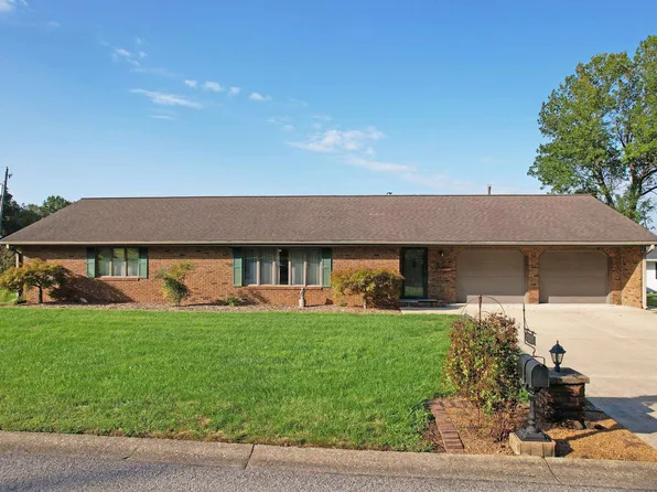 339 Cherry Hill Dr, Mount Carmel, IL 62863