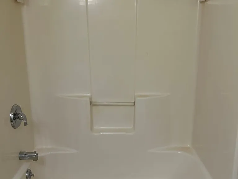 529 Main St — Photo 10
