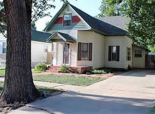 321 W 3rd St, Liberal, KS 67901