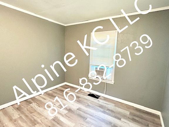 3rd image of 4215 E 60th St