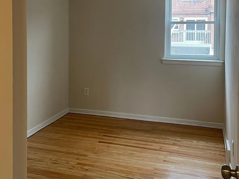 Second bedroom