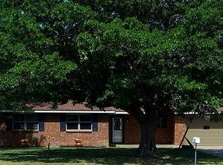 8612 Valleyview Dr, Amarillo, TX 79110